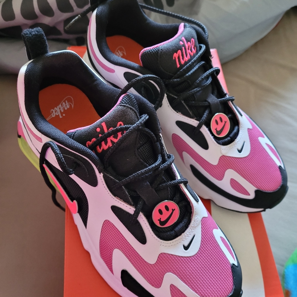 Have a Nike Day Air Max 200